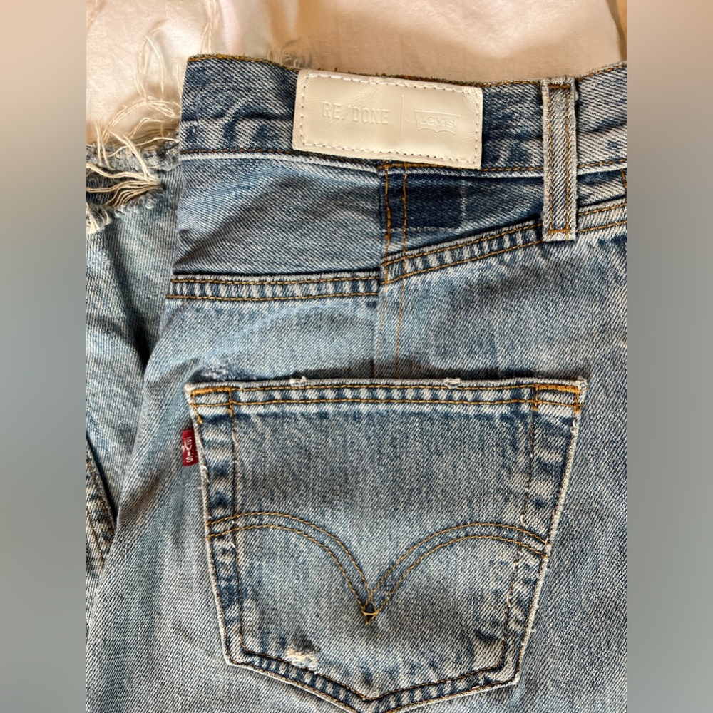 RE/DONE Levi’s 90s Straight Jeans